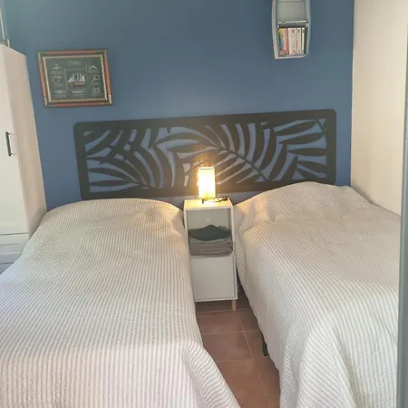 Coustelline アパート *