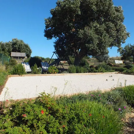 アパート Coustelline